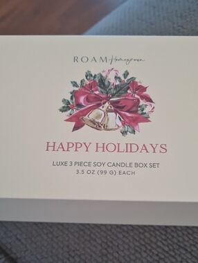 Happy Holidays Luxe 3-Piece Soy Candle Box Set